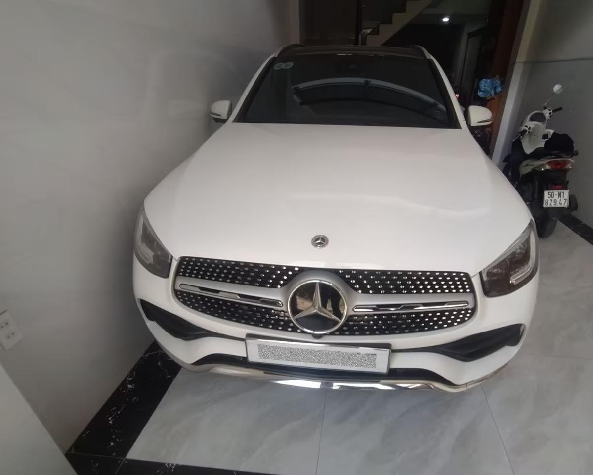 Mercedes GLC 300 - Ảnh 2