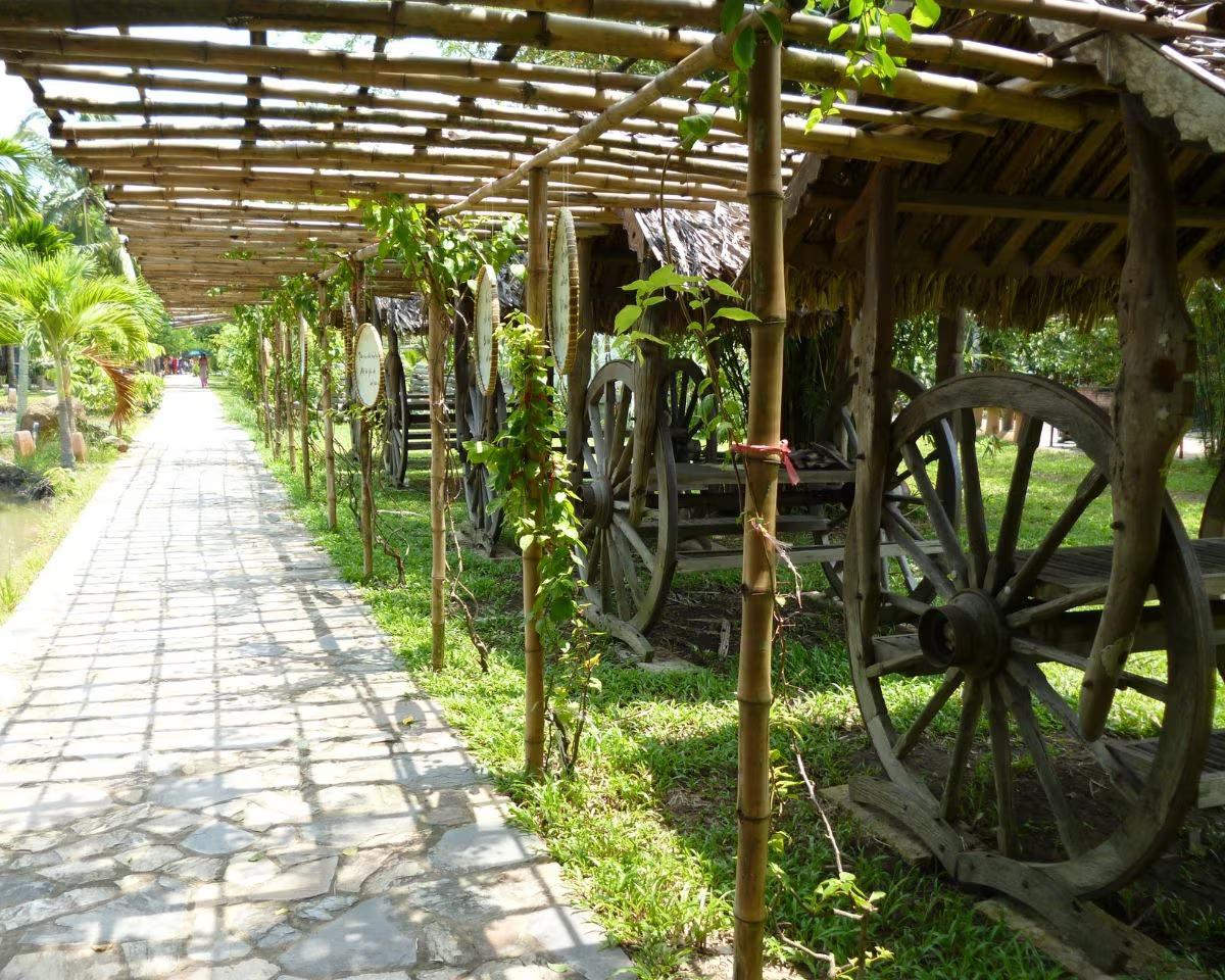 Hình ảnh Bảo Tàng Áo Dài
