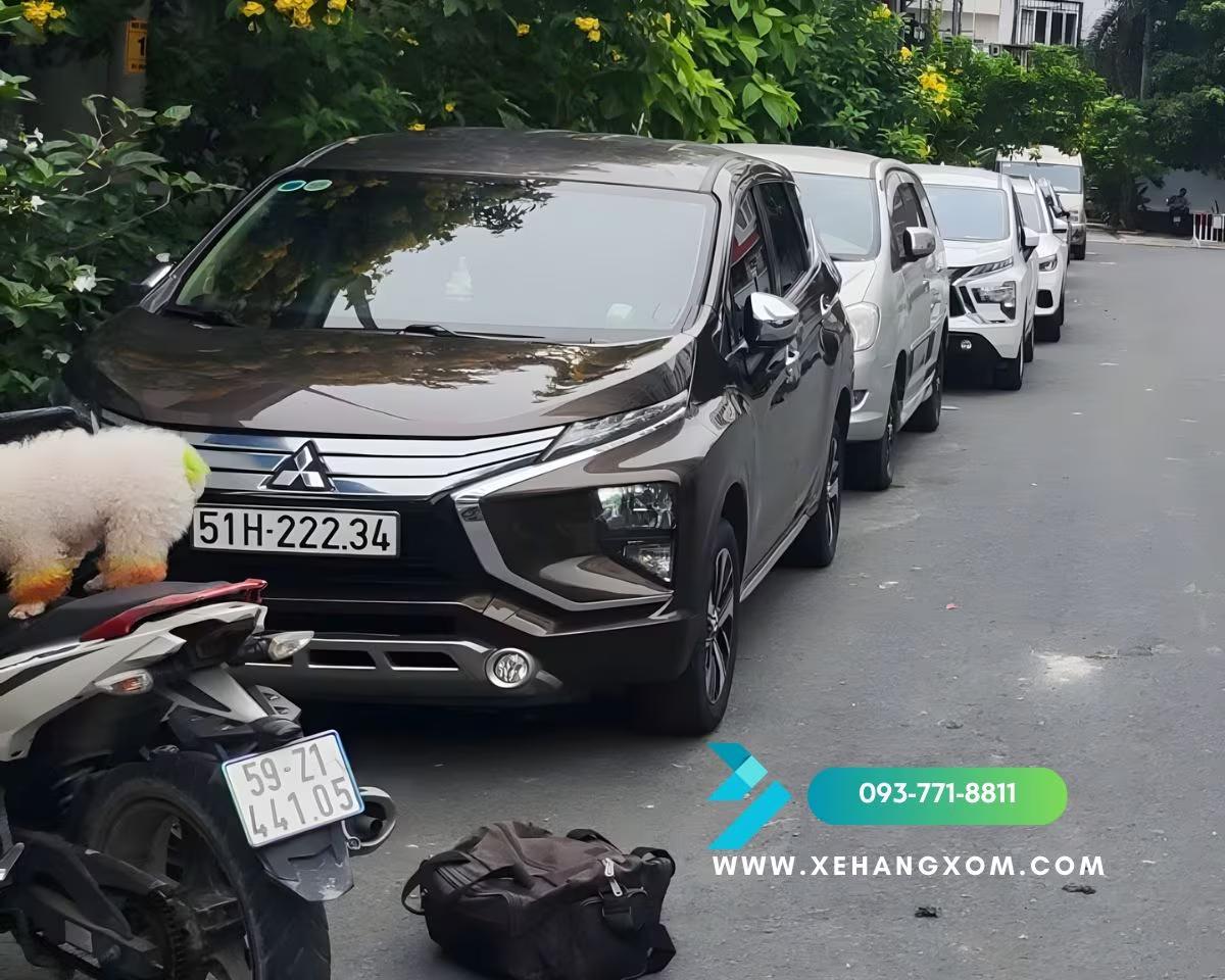 Hình ảnh minh họa tình trạng khó khăn khi thuê xe tự lái dịp lễ 30/4 như giá cao, hết xe tốt