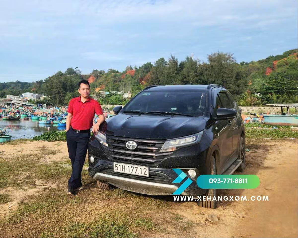 Kinh Nghiệm Thuê Xe 7 Chỗ Tự Lái TPHCM
