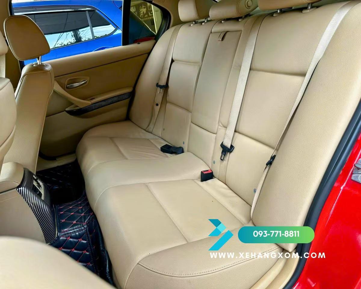 Không gian nội thất ghế da rộng rãi của Mitsubishi Xpander GLP 2024 phục vụ khách hàng thuê tự lái tại TPHCM