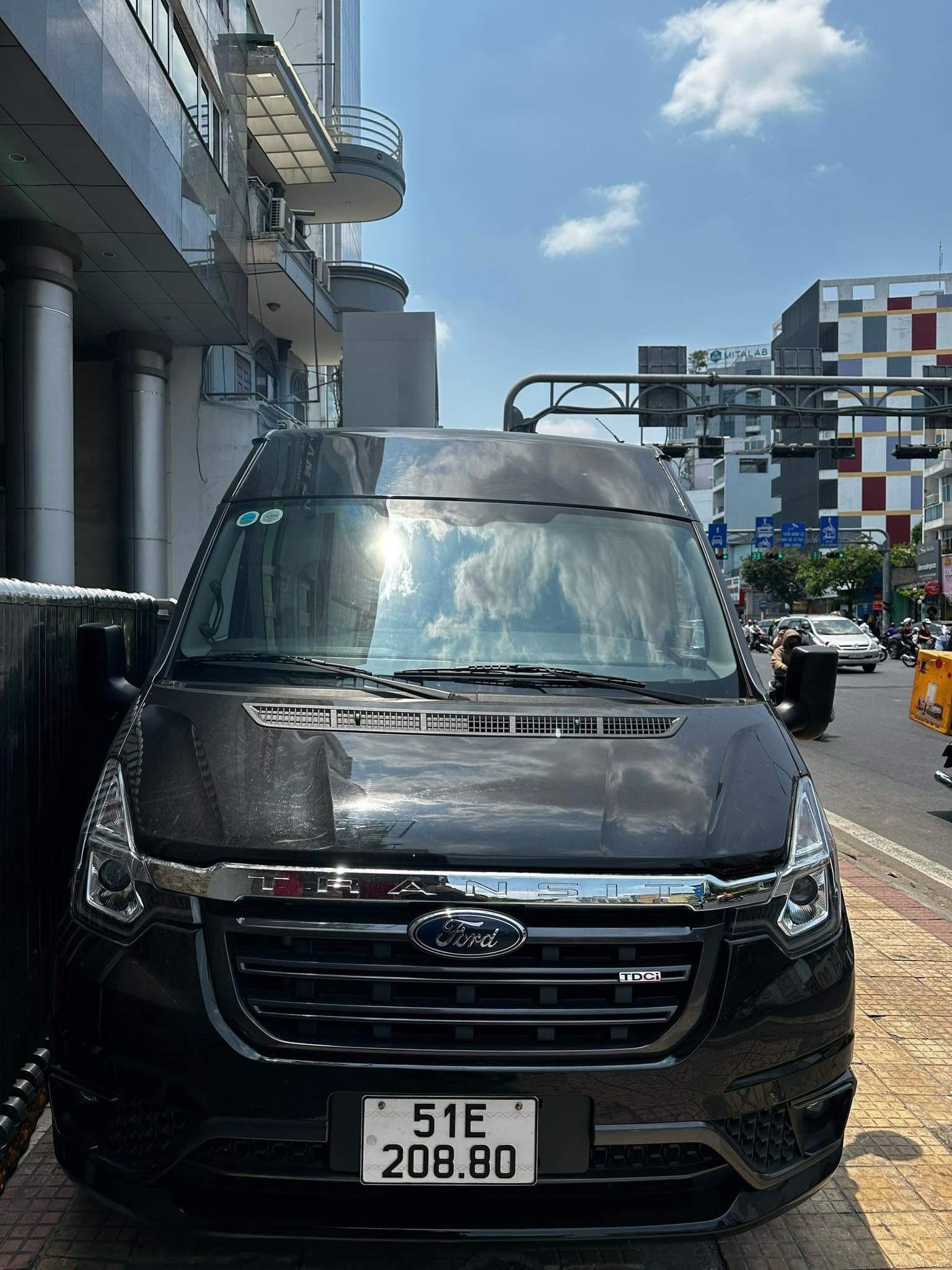 Ford Transit 2023
